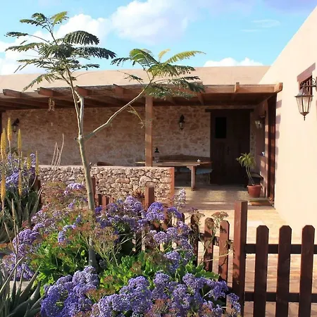 Villa Casa Canaria Con Piscina Climatizada